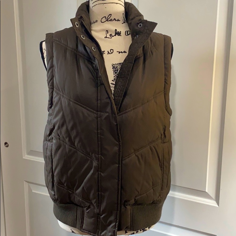 Women’s Puffer Vest